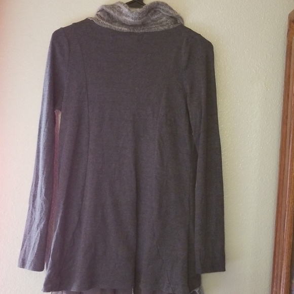 A'reve sweater.(Z) - Picture 5 of 8